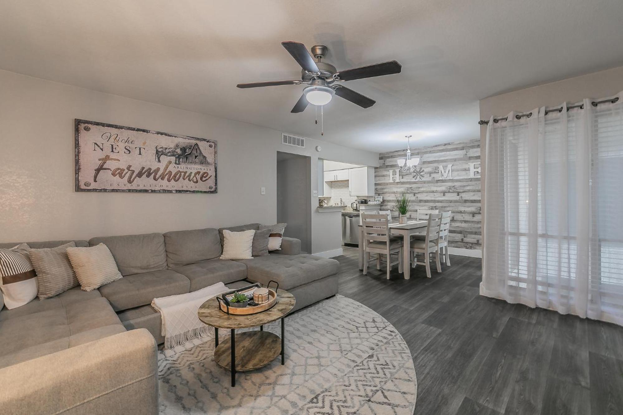 Cozy 2Br Farmhouse Apt - Sleeps 8 - Free Parking! Arlington Esterno foto