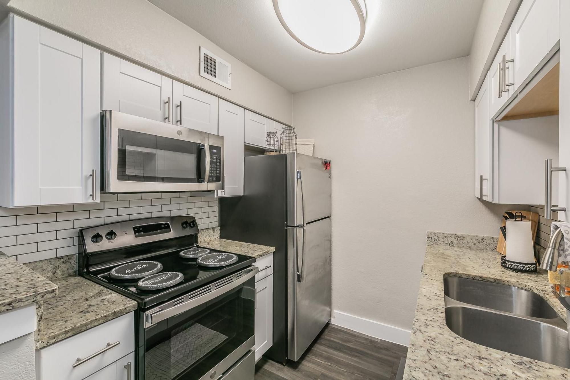 Cozy 2Br Farmhouse Apt - Sleeps 8 - Free Parking! Arlington Esterno foto